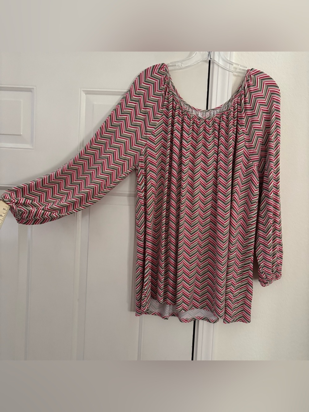 C Chevron Long-Sleeve Blouse in Red, Green & White Size XL